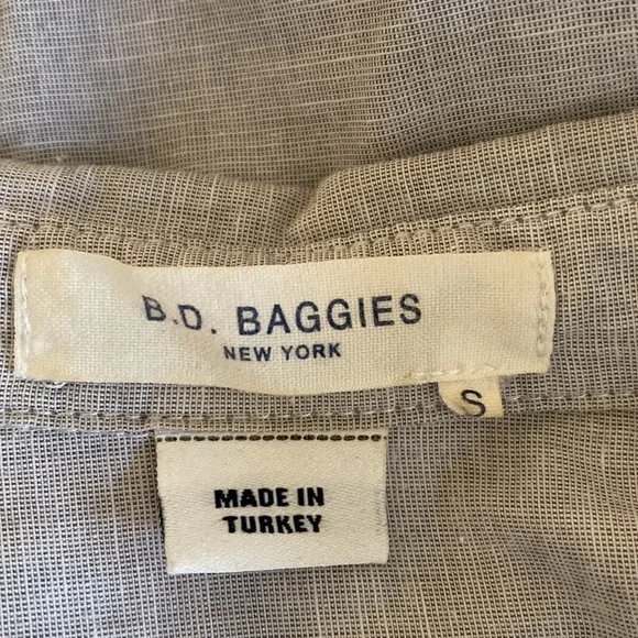 BD Baggies linen blend Italian luxury brand light grey button down blouse - Picture 12 of 14